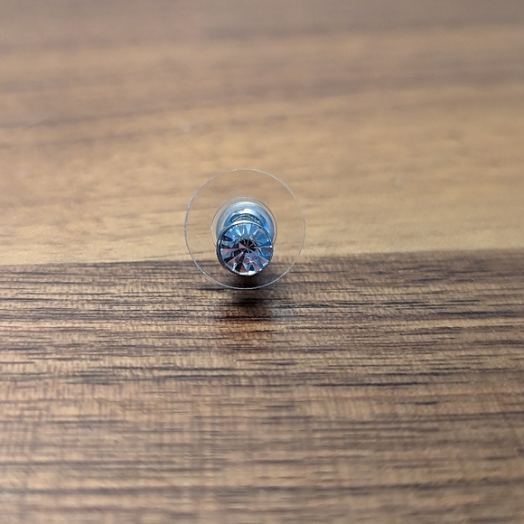 4 for $25 - Ear Cuff earrings - ALDO - Picture 5 of 7